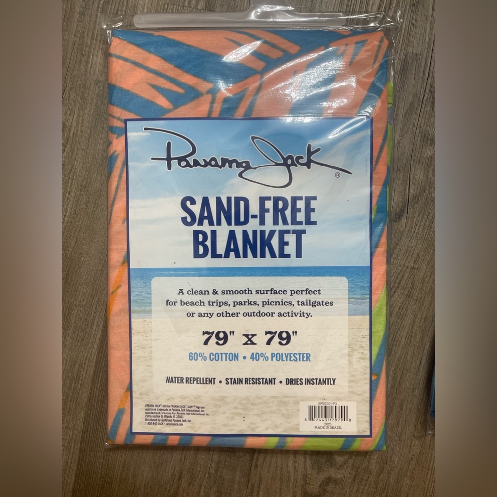 Panama Jack sand free blanket